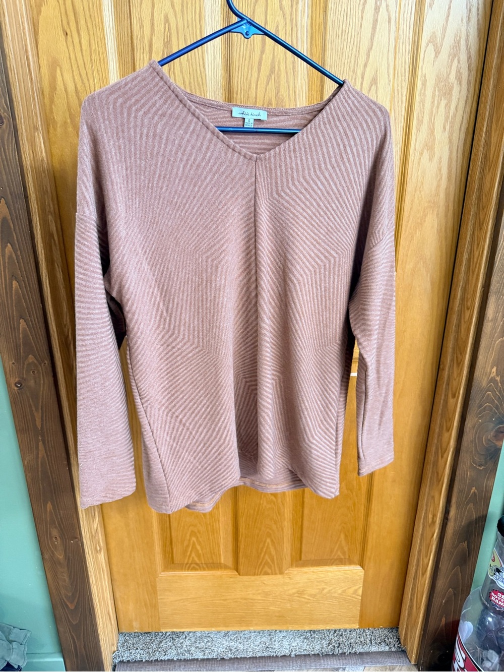 white birch Long-Sleeve V-Neck Top - Rust